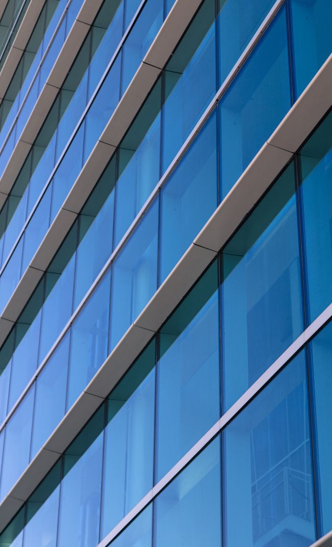 fachada de vidro em Uberlândia